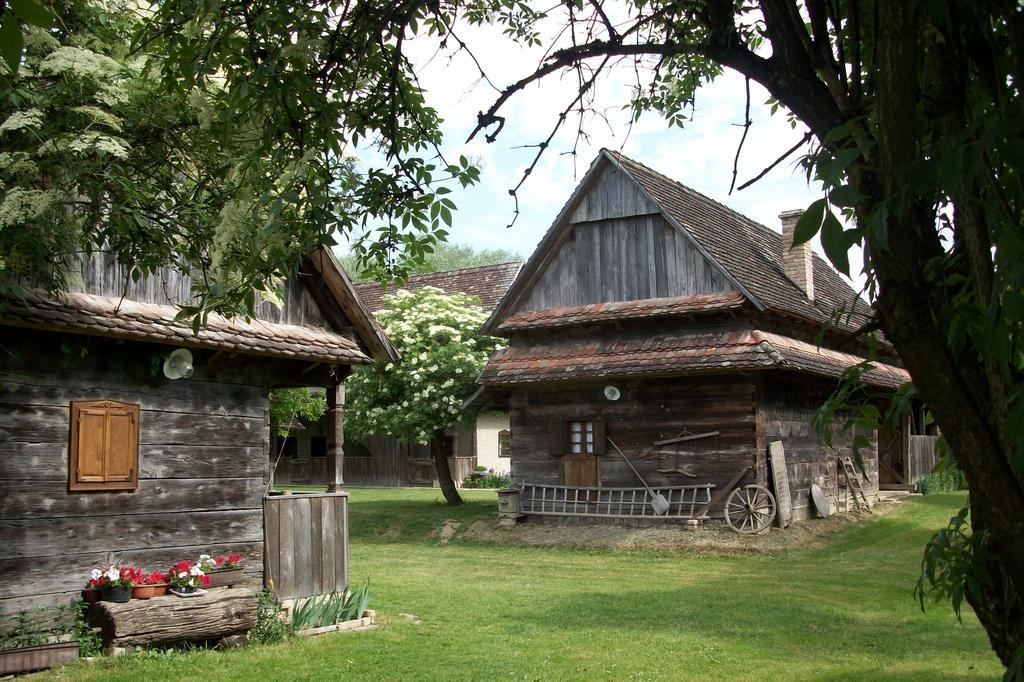 Ethno Village Stara Lonja Exterior photo